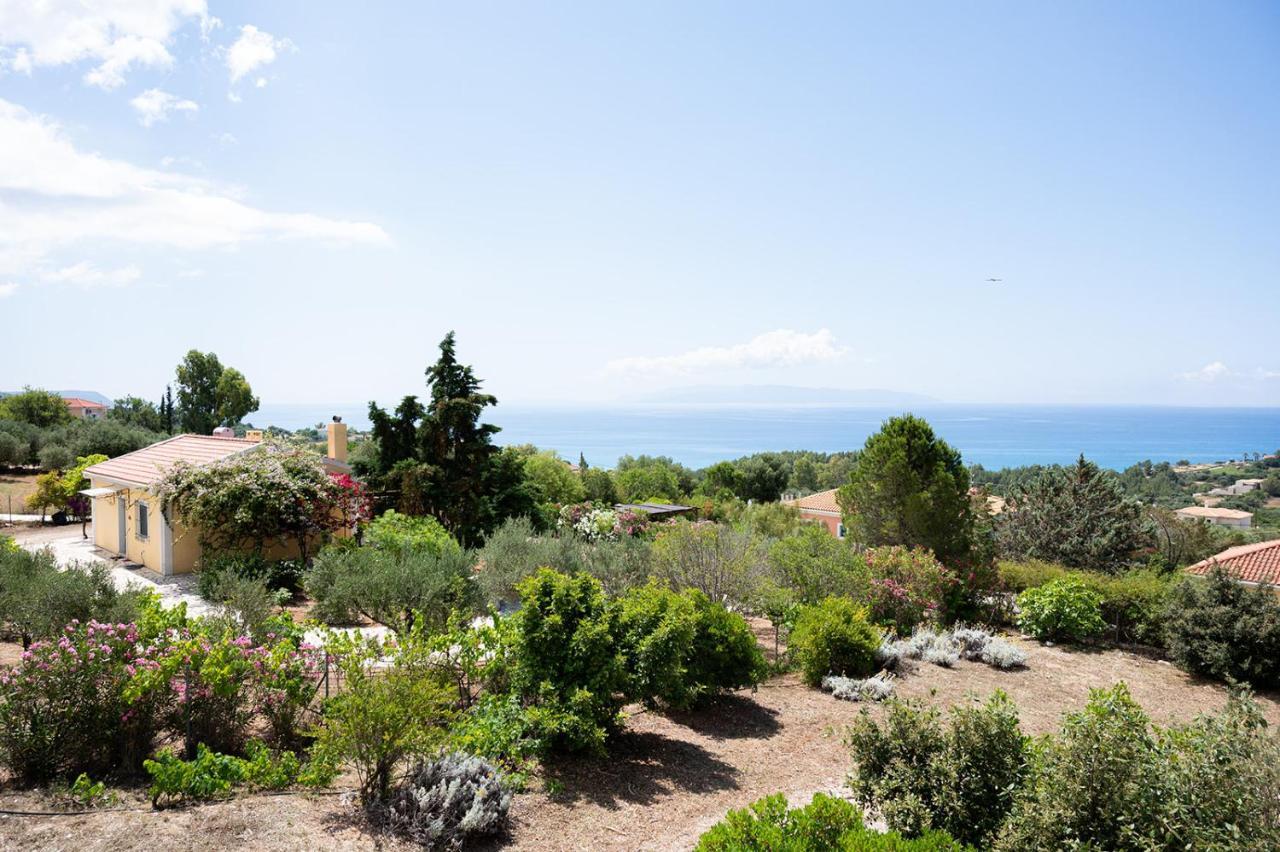 Stone House In Olive Grove - Former Denis Stone Villa Trapezaki  Exterior photo